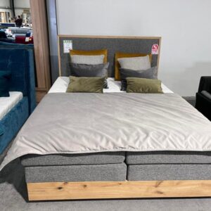 Etno Continental King Size Bed